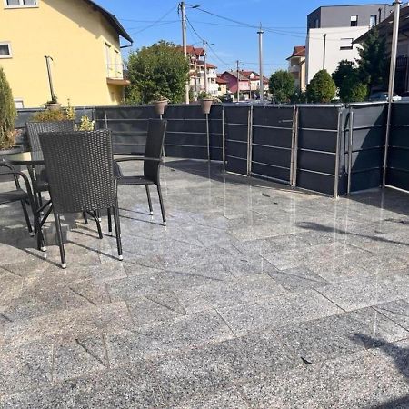 Apartman Renata Zapresic Bagian luar foto