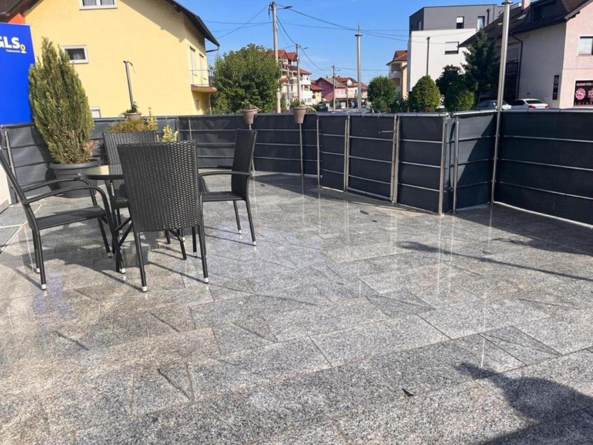 Apartman Renata Zapresic Bagian luar foto